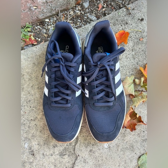 Adidas blue Cloudform Comfort sneakers, size 10.5 - Picture 3 of 10